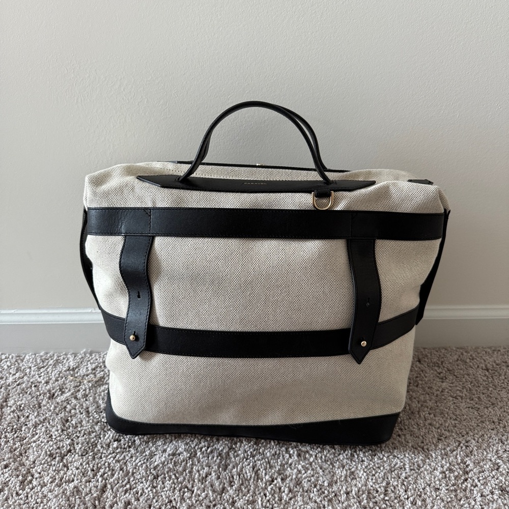 Paravel Weekender Black and Cream Bag